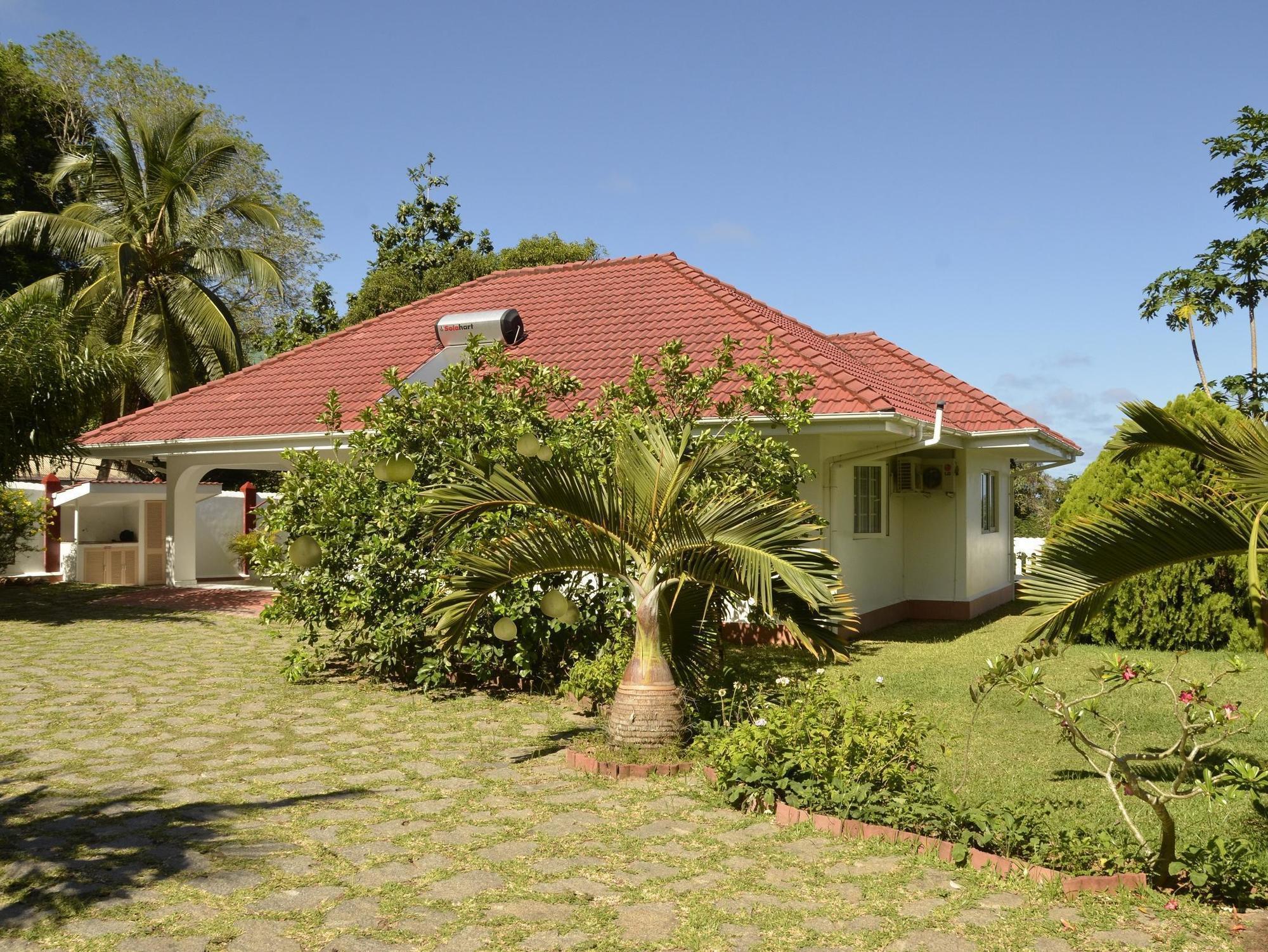 Ixora Villa Anse Royale Bagian luar foto